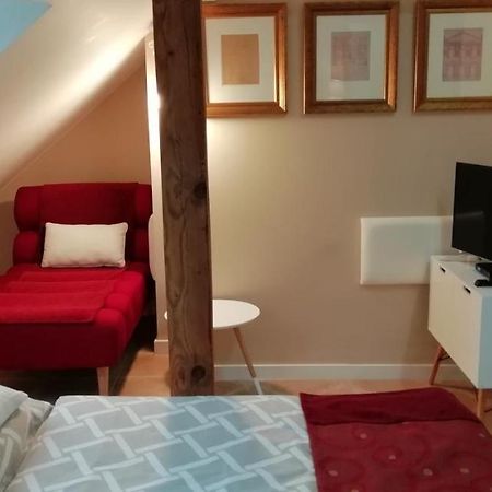 Patea Apartment Prague - Cozy And Quiet Apartment 42 Sqm Near The City Centre Bagian luar foto